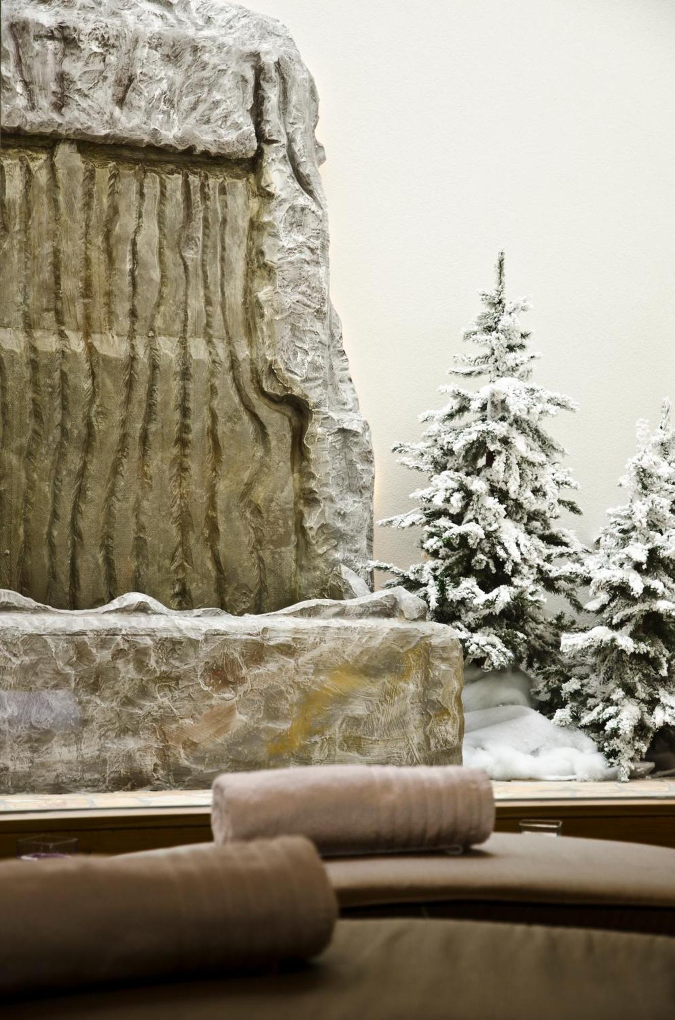 Hotel Garni Alpenland Ишгъл Екстериор снимка