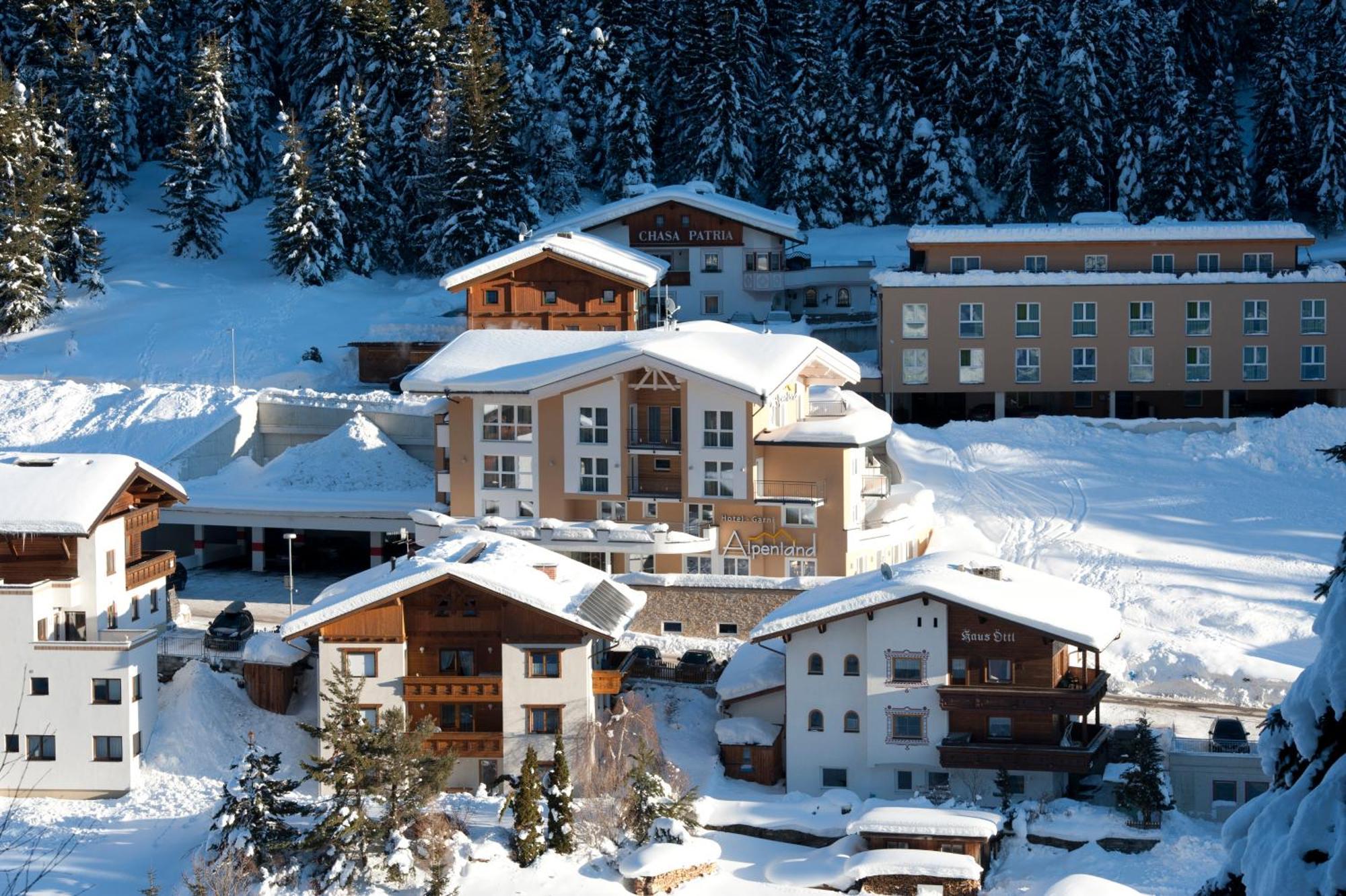 Hotel Garni Alpenland Ишгъл Екстериор снимка