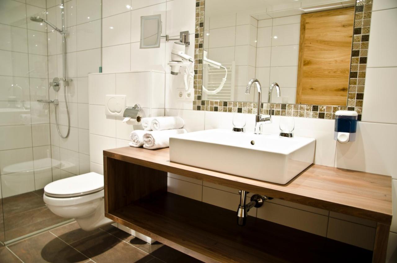 Hotel Garni Alpenland Ишгъл Екстериор снимка